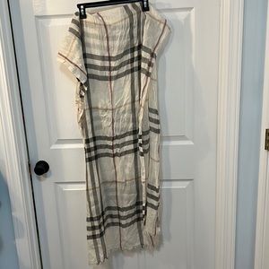 Burberry scarf